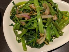 马拉盏炒通菜-大头虾越式风味餐厅(光明广场店)
