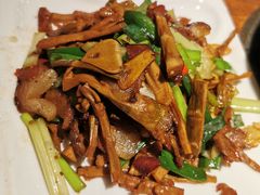 -黑鸡小馆(金源店)