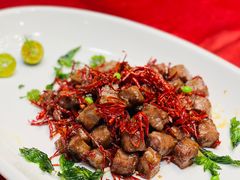 椒麻雪花牛肉粒-广东胜利宾馆西关粤中餐厅