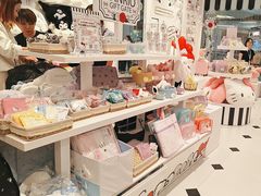 -三丽鸥(北京荟聚店)
