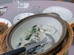 -天乐农家鱼头王(天目湖店)
