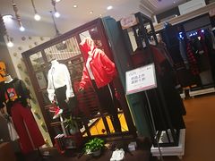 -银泰百货(舟山临城店)