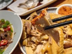 -头上红煨盐鸡·非遗院子餐厅