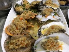 -四川小胡子海鲜(丁村万人海鲜广场店)