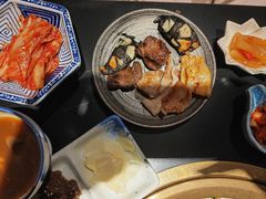 -山川小町·极番烧肉(新地假日广场店)