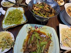 -民间瓦缸煨汤館(嵩山路店)