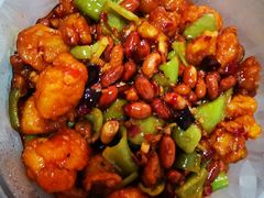 特色宫爆三鲜-桃子餐厅·天津菜(红星路直营店)