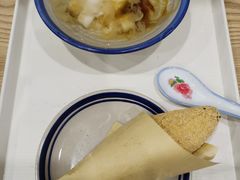 重庆版三仙冰粉-正南齐北·老街糯米团(洪崖洞店)