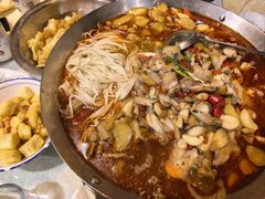 -昱龙大盆牛蛙馆(三兴街总店)