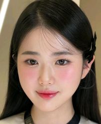 -明天见·化妆造型工作室
