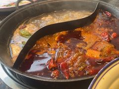 -冯校长老火锅(中联广场店)