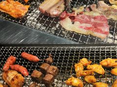 -马路牙子烧烤音乐酒馆(望京店)