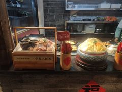 -客家大院·非遗赣南客家菜(郁孤台店)
