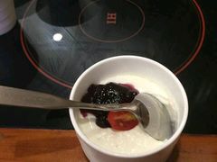 蓝莓双皮奶-院落创意菜