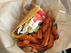-Taco Bell 塔可贝尔(东方明珠店)