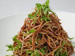 芥香黑豆干丝-品粹徽园·家常安徽菜