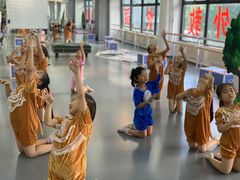 -舞霖精灵国际少儿舞蹈教育中心(中央别墅校区)