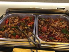 -怡人怡口牛排海鲜自助(飞龙大厦店)