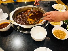 -冯记香辣兔火锅(茶店子总店)