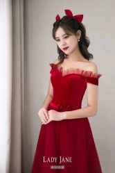 -Lady  Jane高端婚纱礼服馆