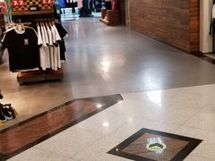 -上海置地广场(南京东路店)