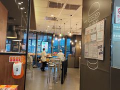 -汉堡王(华润五彩城店)