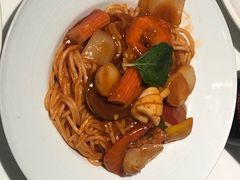 蒜香海鲜茄汁烩意粉-百草堂餐厅