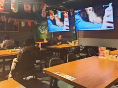 -京狮炙燥·精酿烧烤(首经贸店)
