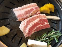 -韩香福烤肉庄园(荣成店)