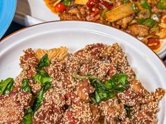 -伊带伊路新疆美食府(呼家楼店)