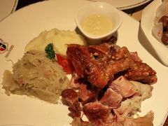 -马迭尔德式西餐精酿啤酒屋(中央大街店)
