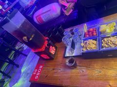 -喜鹊音乐酒馆(西街店)
