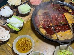 -正南齊北重庆老火锅(光华村直营店)