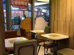 -乐凯撒披萨(汇港购物中心店)