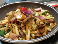 -侬佳蒸菜馆(听潮店)