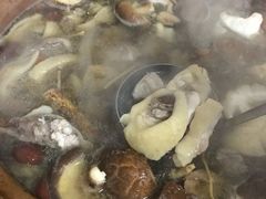 -威邵鸡煲(西华路总店)