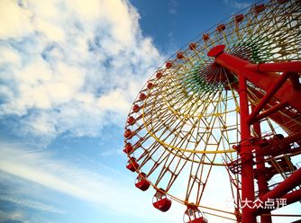 ️hep five摩天轮是新梅田地区的地标建筑是日本