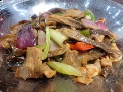干锅鹿茸菇-陈记菜馆·非遗淮扬菜·始于1988(东关街教场店)