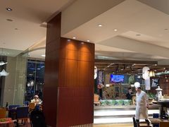 -怡咖啡海鲜自助餐厅(浦东香格里拉店)