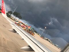 -胡志明新山一国际机场