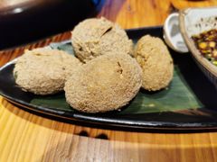 -野山舂·贵州现舂酸汤火锅(鸿通城店)