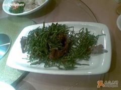 葱烤鲫鱼酥-新南华大酒店(广中店)