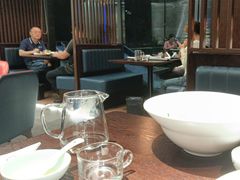 -湖畔鲁菜·二十年老字号餐厅(大明湖店)