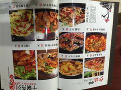 -深圳罗湖东门步行街亚朵X酒店