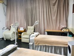 -涂tu指甲日式美甲美睫店