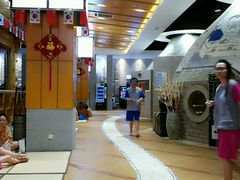-丽池宫韩式汗蒸会馆(华灯坊店)