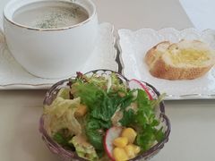 -神秘先生西餐酒廊