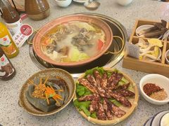 -阿婆情腊排骨火锅(金虹路店)