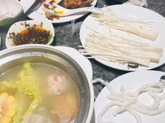 -钱小奴创意自助餐厅·原切谷饲安格斯畅吃(宁波奉化银泰店)
