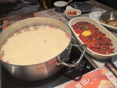 -尚尚仙·酸汤猪手·猪肚鸡火锅(华联万柳购物中心店)